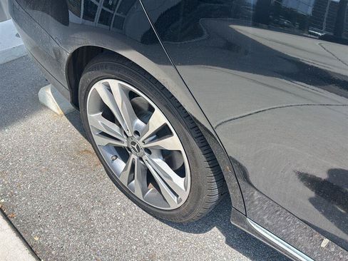 Certified 2018 Mercedes-Benz C 300 Sedan image 5