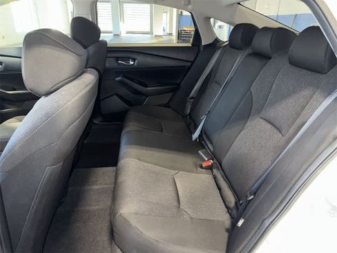 Used 2023 Honda Accord LX image 17