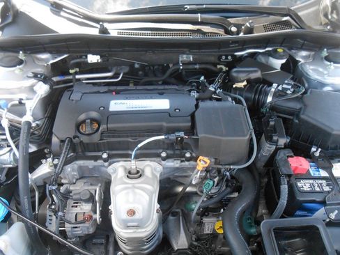 Used 2014 Honda Accord LX image 18