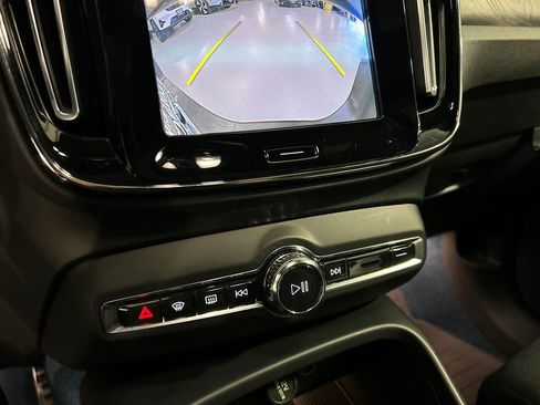 Certified 2023 Volvo XC40 Recharge Ultimate w/ Protection Package Premier AWD/4WD image 18