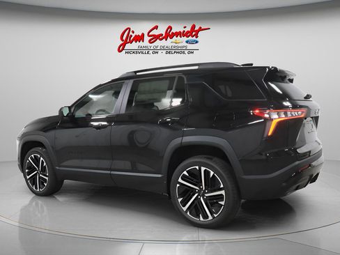 New 2026 Chevrolet Equinox RS w/ Convenience Package III FWD image 4