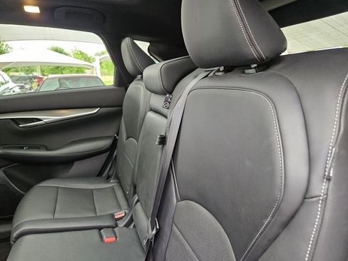 Used 2022 INFINITI QX50 Luxe w/ Appearance Package image 22