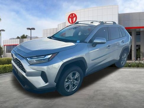 Certified 2022 Toyota RAV4 XLE w/ Convenience Package image 3