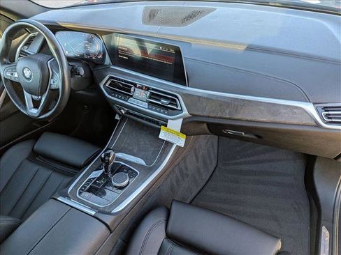 Used 2022 BMW X5 xDrive40i w/ Parking Assistance Package image 23