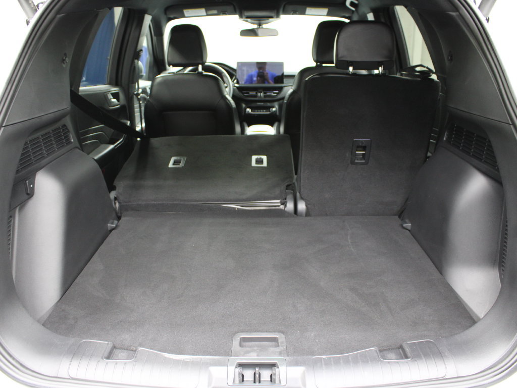 Used 2024 Ford Escape ST-Line w/ Tech Pack #1 AWD/4WD image 41