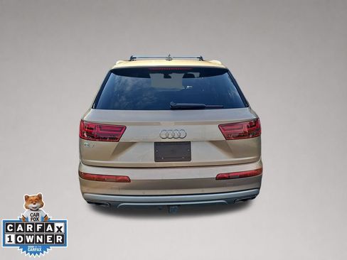 Used 2019 Audi Q7 3.0T Premium Plus w/ Premium Plus Package AWD/4WD image 5