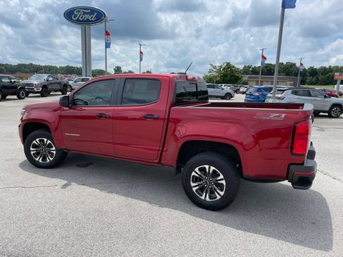 Used 2021 Chevrolet Colorado Z71 AWD/4WD image 7