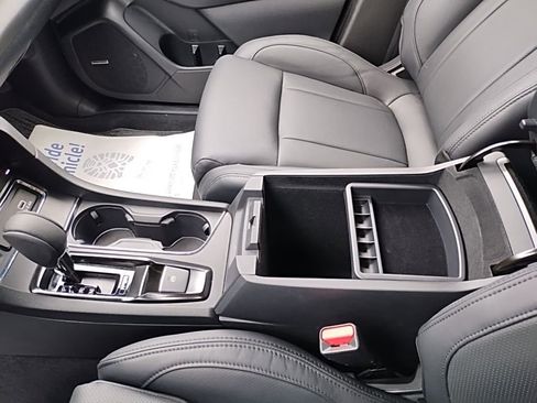 Certified 2025 Subaru Ascent Bronze Edition image 34