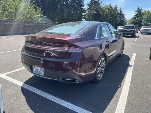 Used 2018 Lincoln MKZ Reserve FWD image 3
