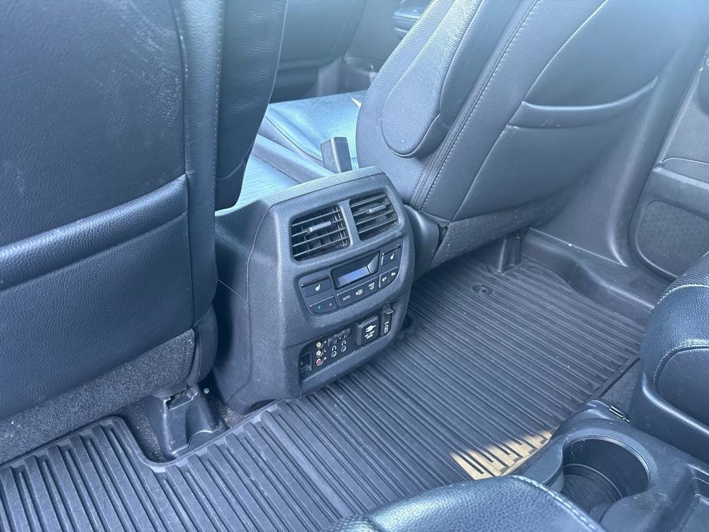 Used 2017 Honda Pilot Elite image 13