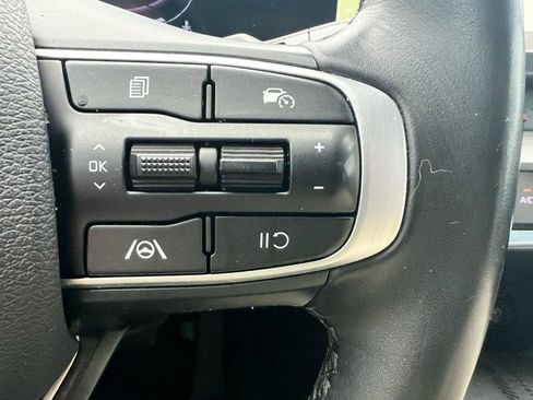 Used 2023 Kia Sportage EX FWD image 14