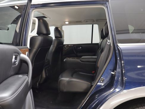 Used 2020 Nissan Armada SL w/ Premium Package image 16