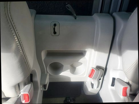 Used 2012 Toyota Sienna XLE w/ XLE Navigation Pkg image 22