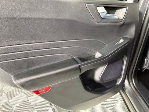 Used 2025 Ford Escape ST-Line image 24