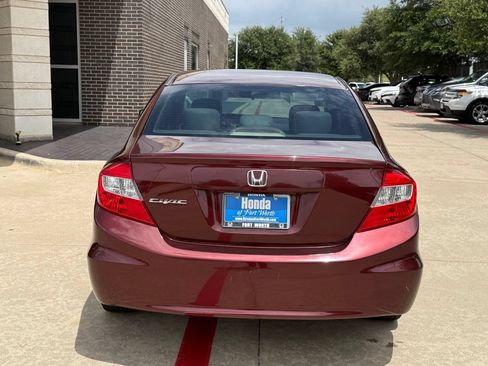 Used 2012 Honda Civic LX image 4