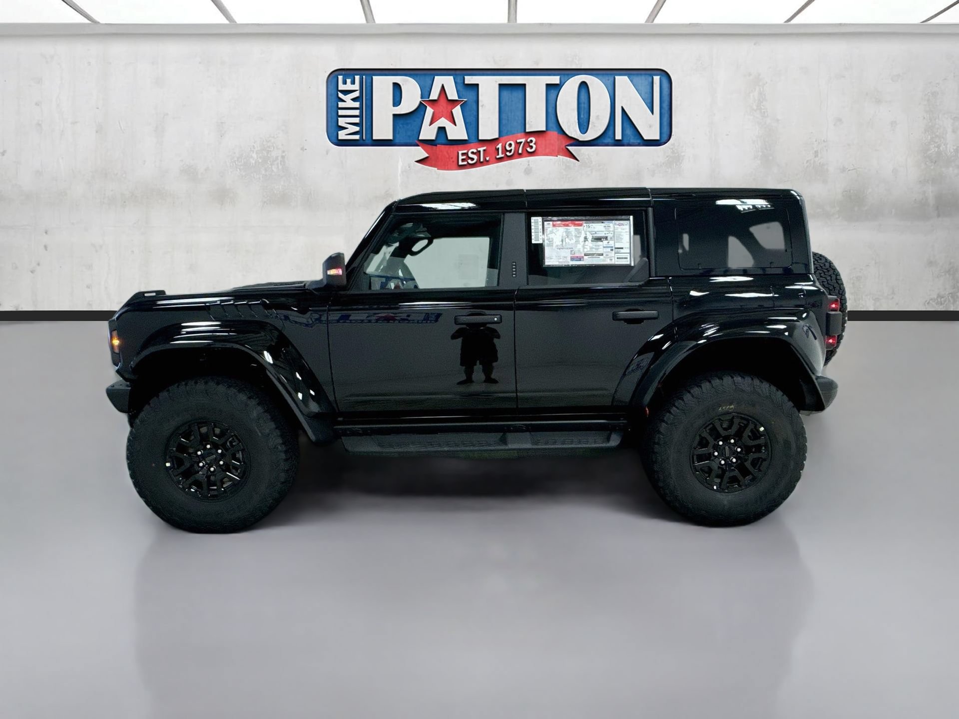 New 2026 Ford Bronco Raptor AWD/4WD image 4