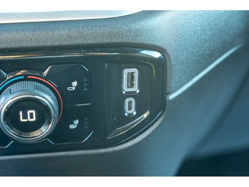 Used 2026 Chevrolet Silverado 1500 RST AWD/4WD image 27