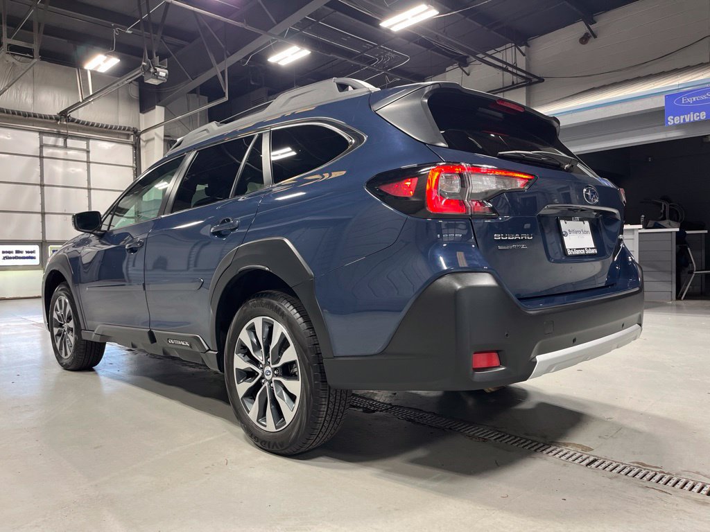 Certified 2023 Subaru Outback Limited XT AWD/4WD image 7