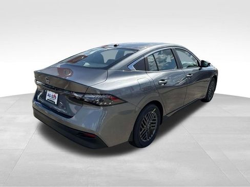 New 2026 Nissan Sentra SV w/ SV Convenience Package FWD image 8