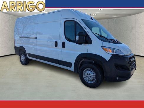 New 2026 RAM ProMaster 2500 w/ Convenience Group image 1