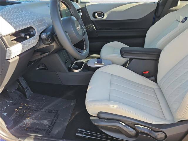 New 2027 MINI Cooper 2-Door Hardtop FWD image 4