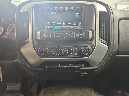 Used 2017 GMC Sierra 1500 SLE w/ SLE Value Package AWD/4WD image 25