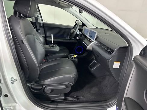 Used 2023 Hyundai Ioniq 5 SEL image 28