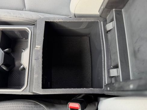 Used 2024 Toyota Tacoma SR5 image 19