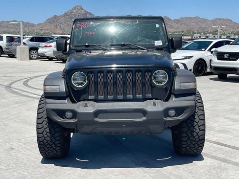 Used 2020 Jeep Wrangler Unlimited Sport AWD/4WD image 2