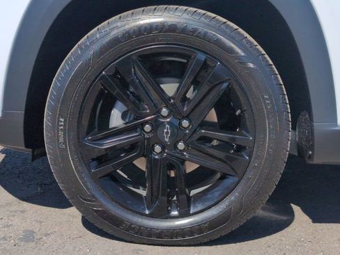 Used 2025 Chevrolet Trax ACTIV w/ Driver Confidence Package image 30