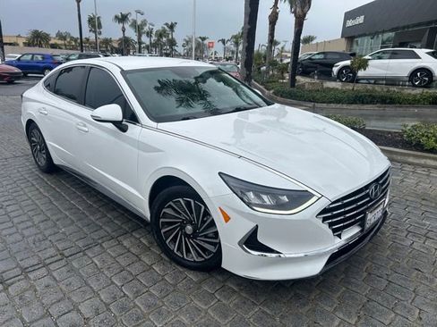 Used 2021 Hyundai Sonata SEL image 1