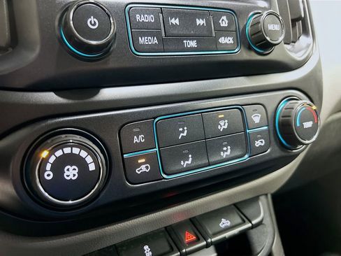 Used 2016 Chevrolet Colorado W/T w/ WT Convenience Package image 15