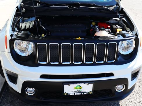 Used 2020 Jeep Renegade Latitude w/ Popular Equipment Group FWD image 57