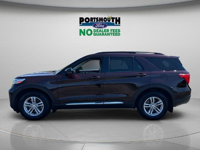 Certified 2023 Ford Explorer XLT w/ Equipment Group 202A AWD/4WD image 2