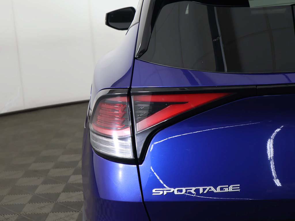 Used 2023 Kia Sportage X-Line w/ X-Line Premium Package AWD/4WD image 16