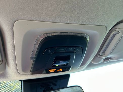 Certified 2023 Toyota Corolla LE image 27