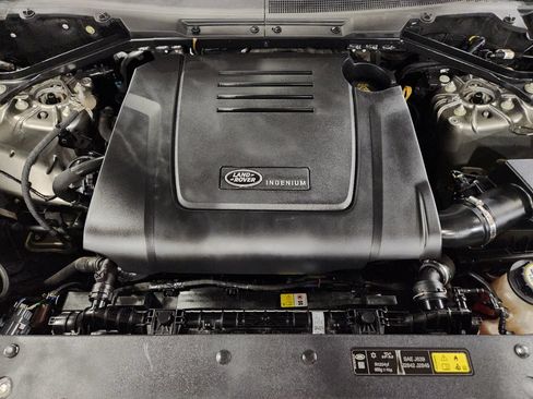 Used 2023 Land Rover Defender 110 S AWD/4WD image 52