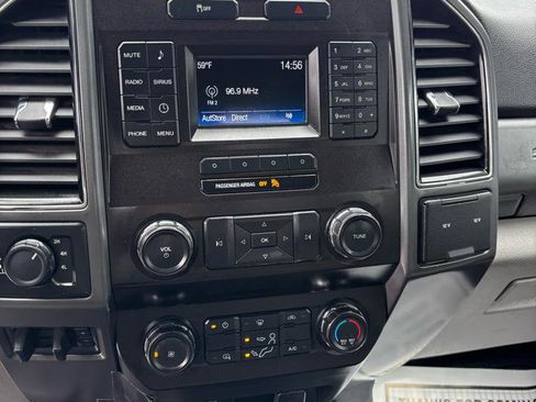 Used 2019 Ford F350 XLT w/ Camper Package AWD/4WD image 16