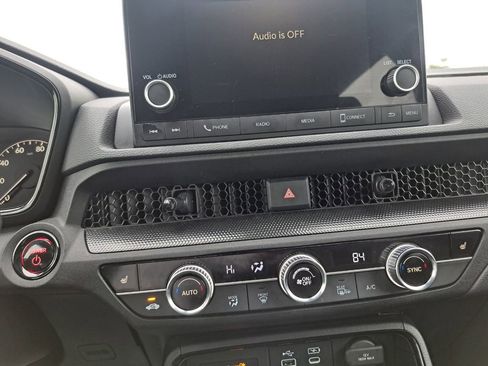 Used 2025 Honda CR-V Sport image 10