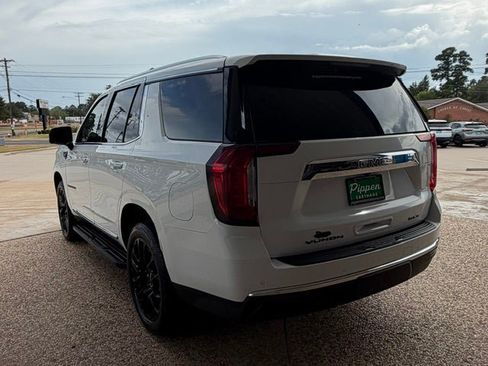Used 2023 GMC Yukon SLT w/ SLT Luxury Package RWD image 6