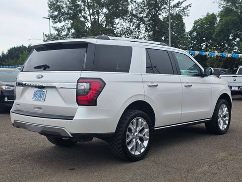 Used 2018 Ford Expedition Limited w/ Equipment Group 302A AWD/4WD image 41