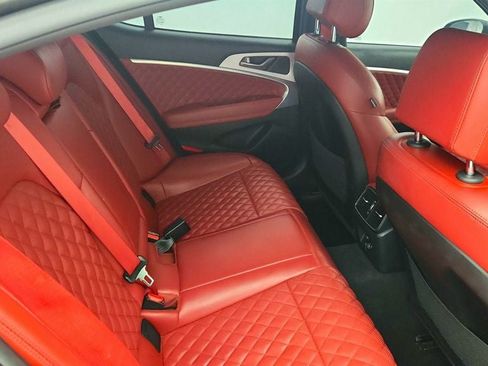 Used 2023 Genesis G70 3.3T w/ Sport Prestige Package RWD image 24