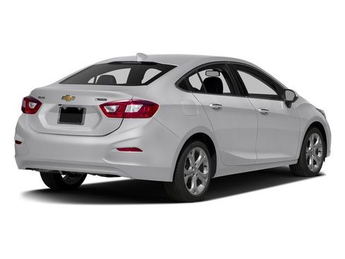 Used 2017 Chevrolet Cruze Premier image 5