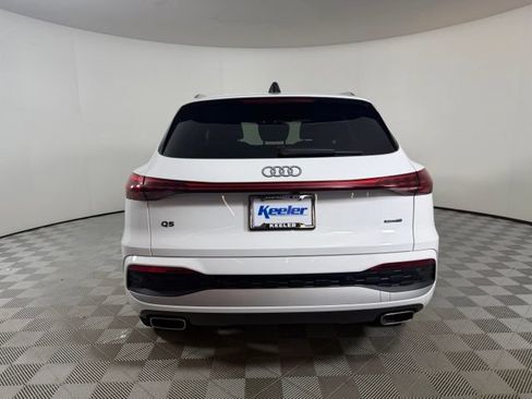 Certified 2025 Audi Q5 Premium w/ Convenience Package AWD/4WD image 7