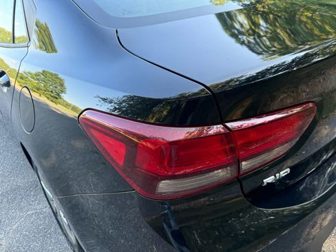 Used 2020 Kia Rio S image 11