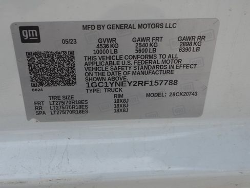 Used 2024 Chevrolet Silverado 2500 LT AWD/4WD image 30