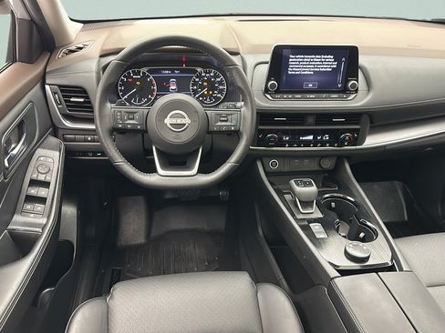 Used 2023 Nissan Rogue SV w/ SV Premium B Package AWD/4WD image 11