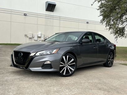 Used 2021 Nissan Altima 2.5 SR