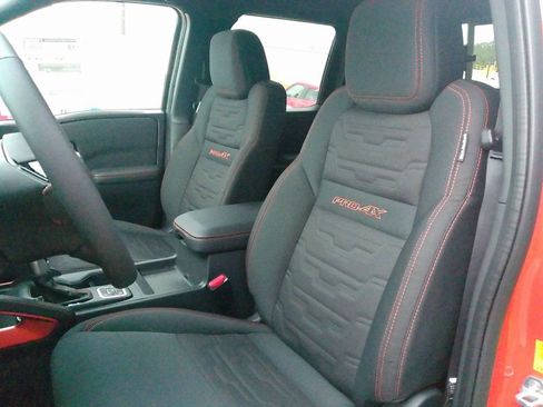 New 2026 Nissan Frontier PRO-4X w/ Tow Package image 10