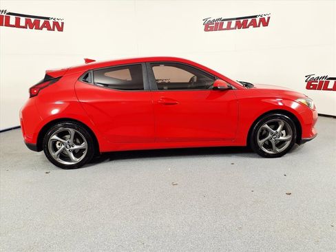 Used 2020 Hyundai Veloster 2.0 image 3